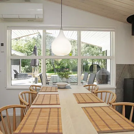 Tatil Evi Three-bedroom Holiday In Blavand 8 *
